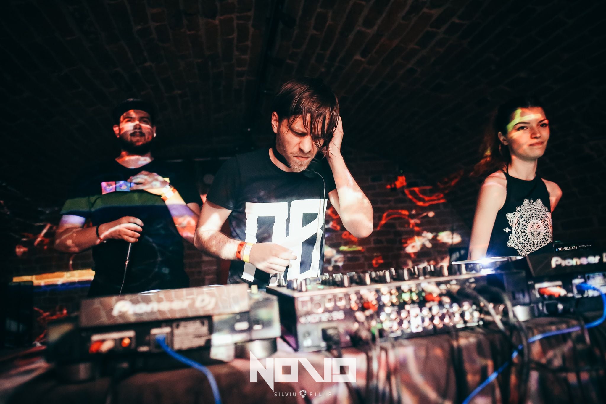 Locals @Mozkva Oradea photo