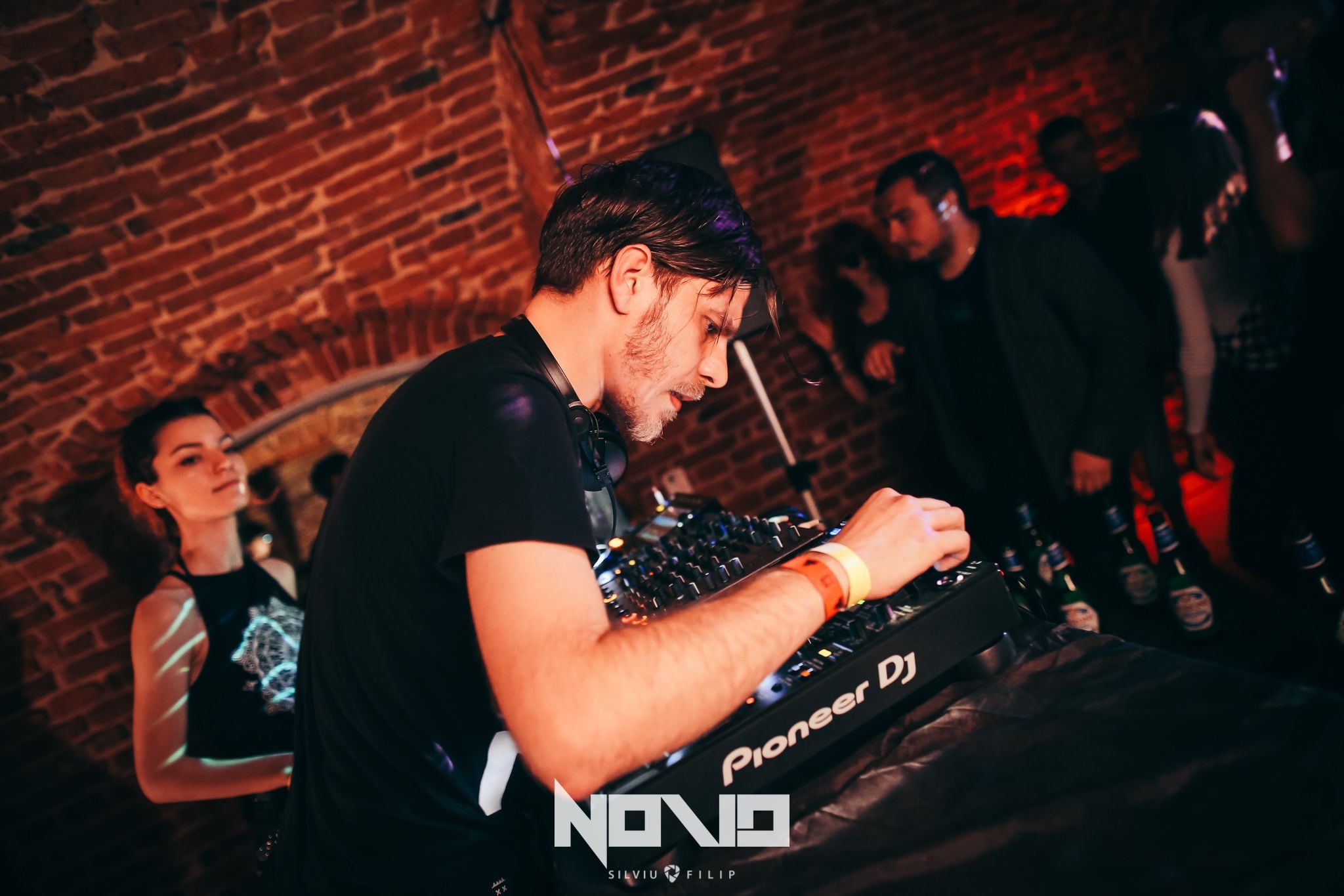 Locals @Mozkva Oradea photo