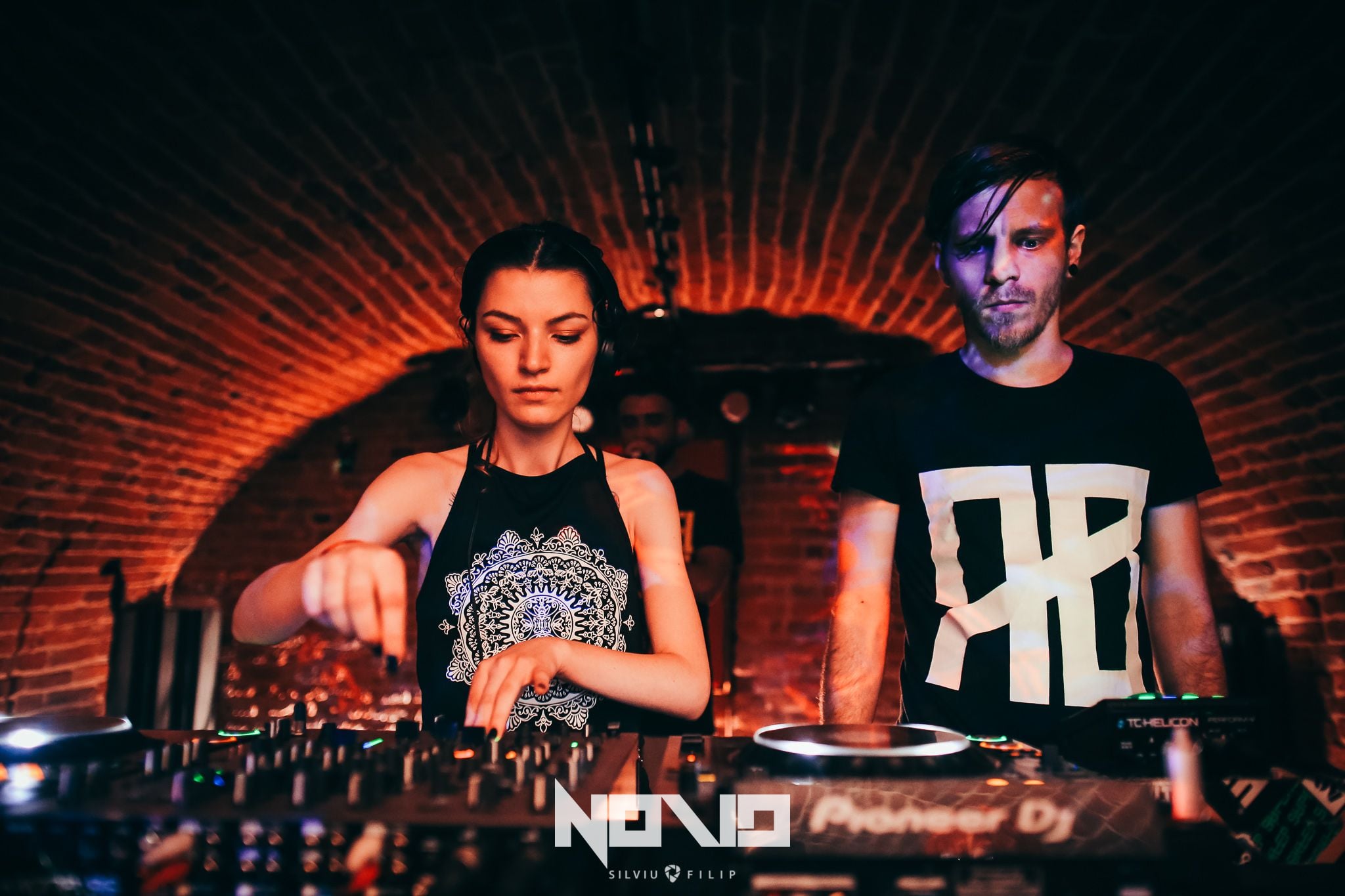 Locals @Mozkva Oradea photo