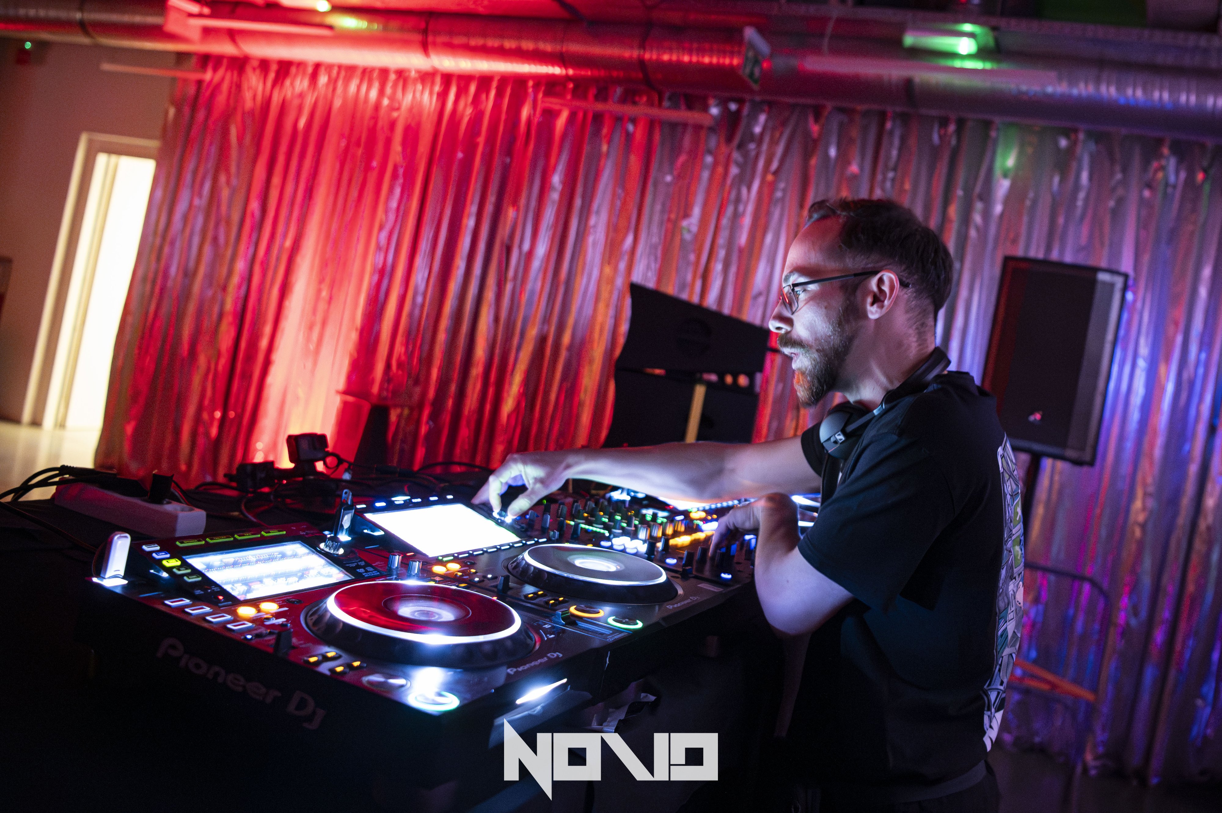 Jade & MNDSCP & 5HA5H @Faber photo